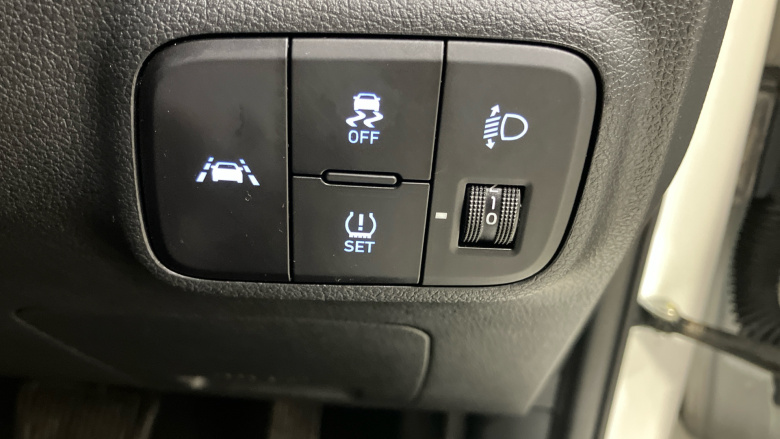 Hyundai i10 1.2 MPi Premium 5dr Auto Petrol Hatchback